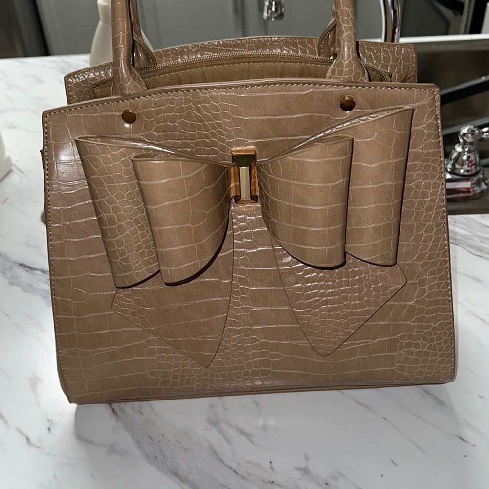 Brand new nude purse